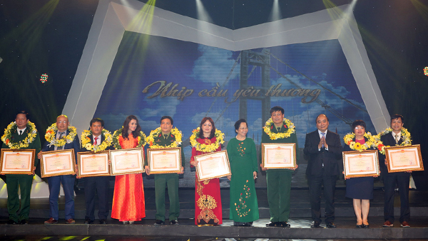 Llaman a un mayor apoyo social y empresarial al programa “Puentes de la solidaridad”